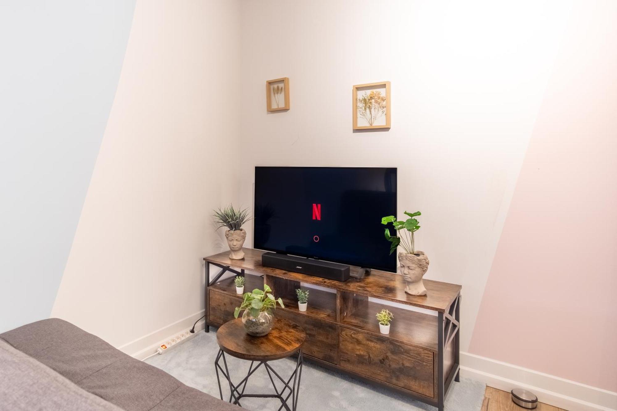 Pool Table Heaven, Workstation, 4K Tv, Netflix Lägenhet Leipzig Exteriör bild